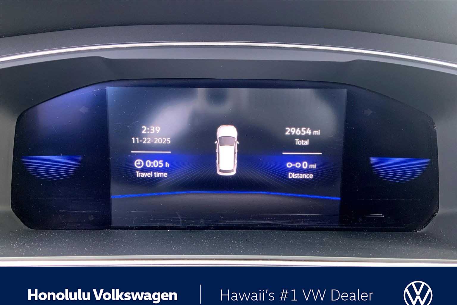 Thumbnail: 2022 Volkswagen Tiguan - 16