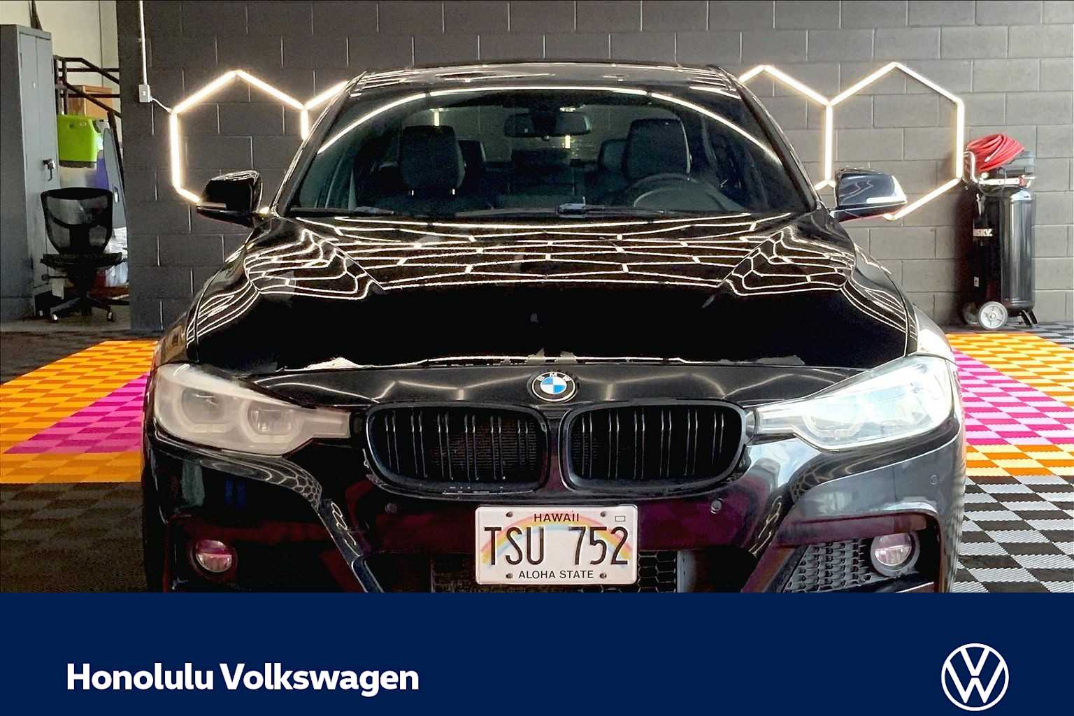 Thumbnail: 2017 BMW 3 Series - 6