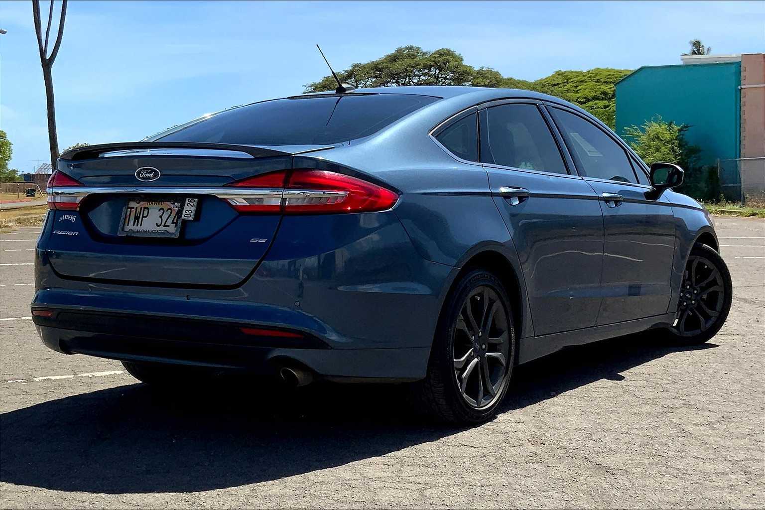 Thumbnail: 2018 Ford Fusion - 21