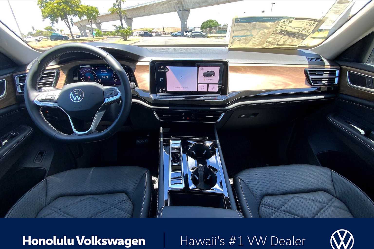 Thumbnail: 2025 Volkswagen Atlas - 10