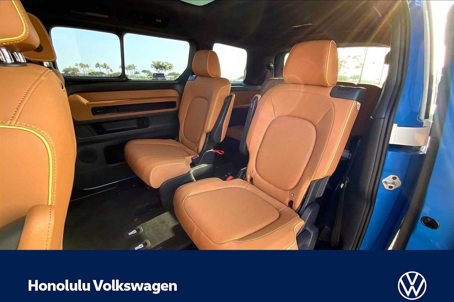 Thumbnail: 2025 Volkswagen ID.Buzz - 13