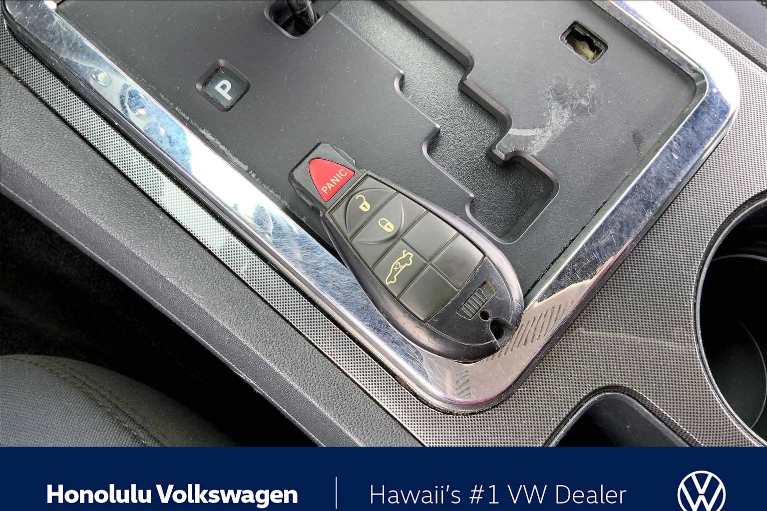 Thumbnail: 2013 Dodge Challenger - 17