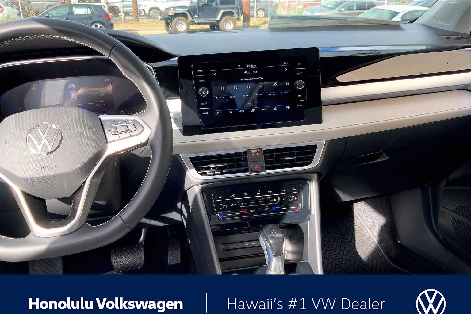 Thumbnail: 2026 Volkswagen Taos - 16