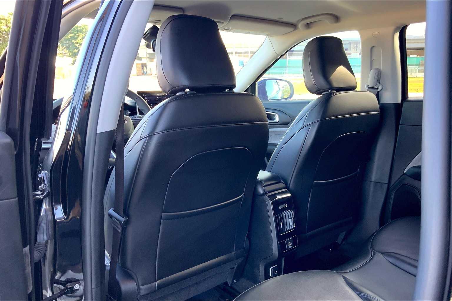 2022 Jeep Compass Latitude 11
