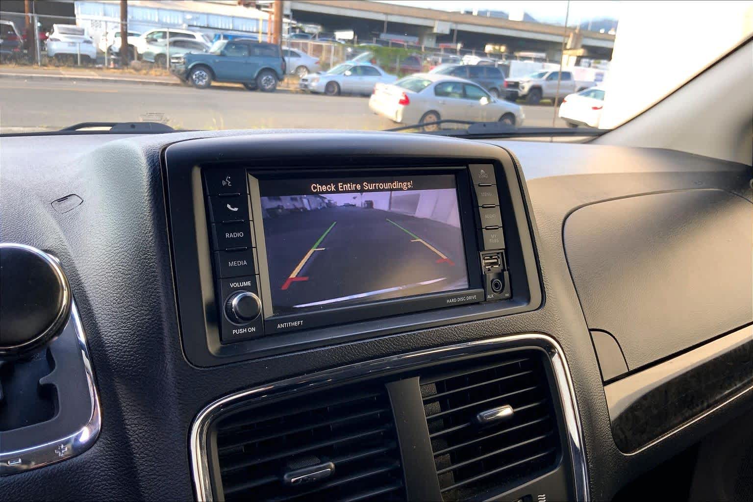 Thumbnail: 2019 Dodge Grand Caravan - 26