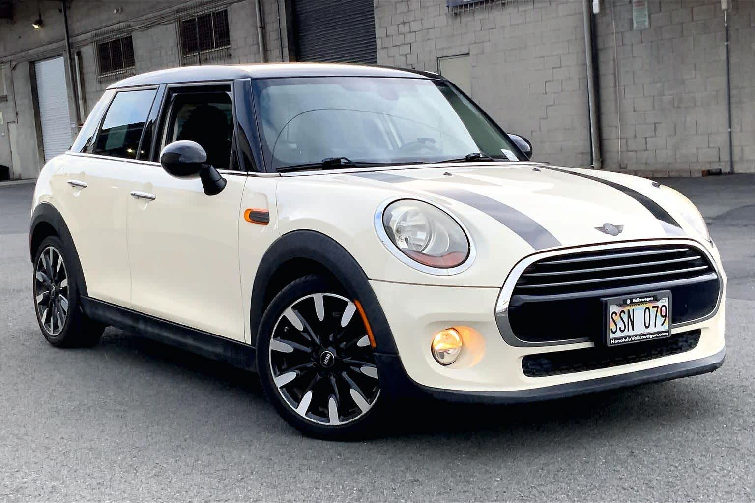 Thumbnail: 2017 MINI Cooper Hardtop - 20