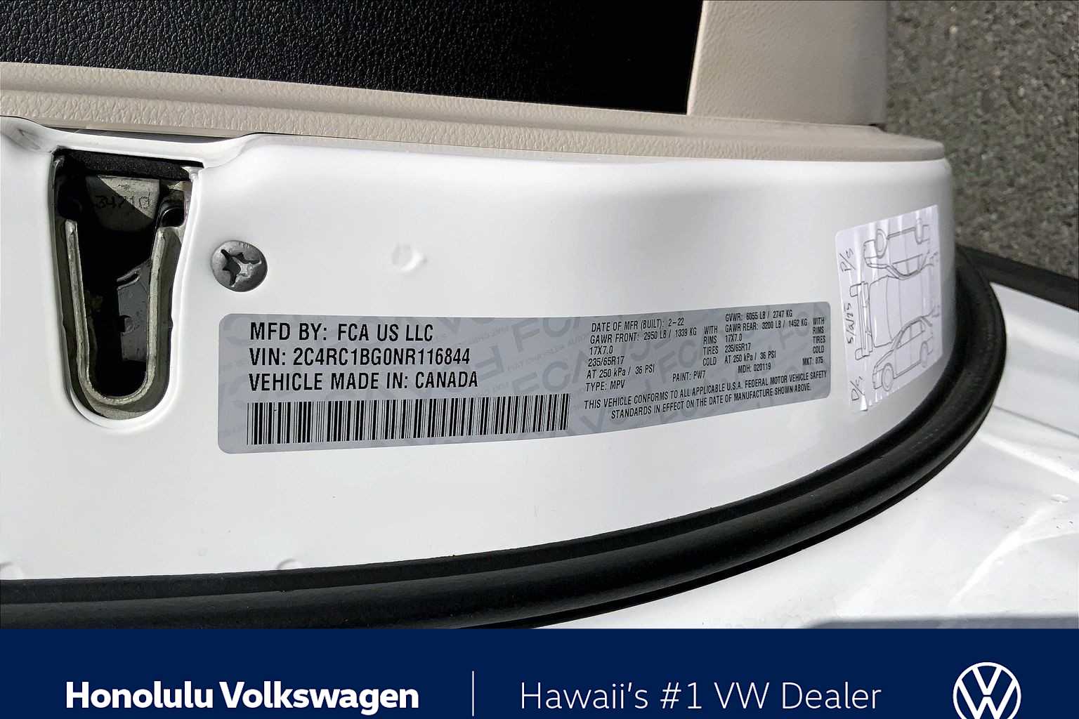 Thumbnail: 2022 Chrysler Pacifica - 19