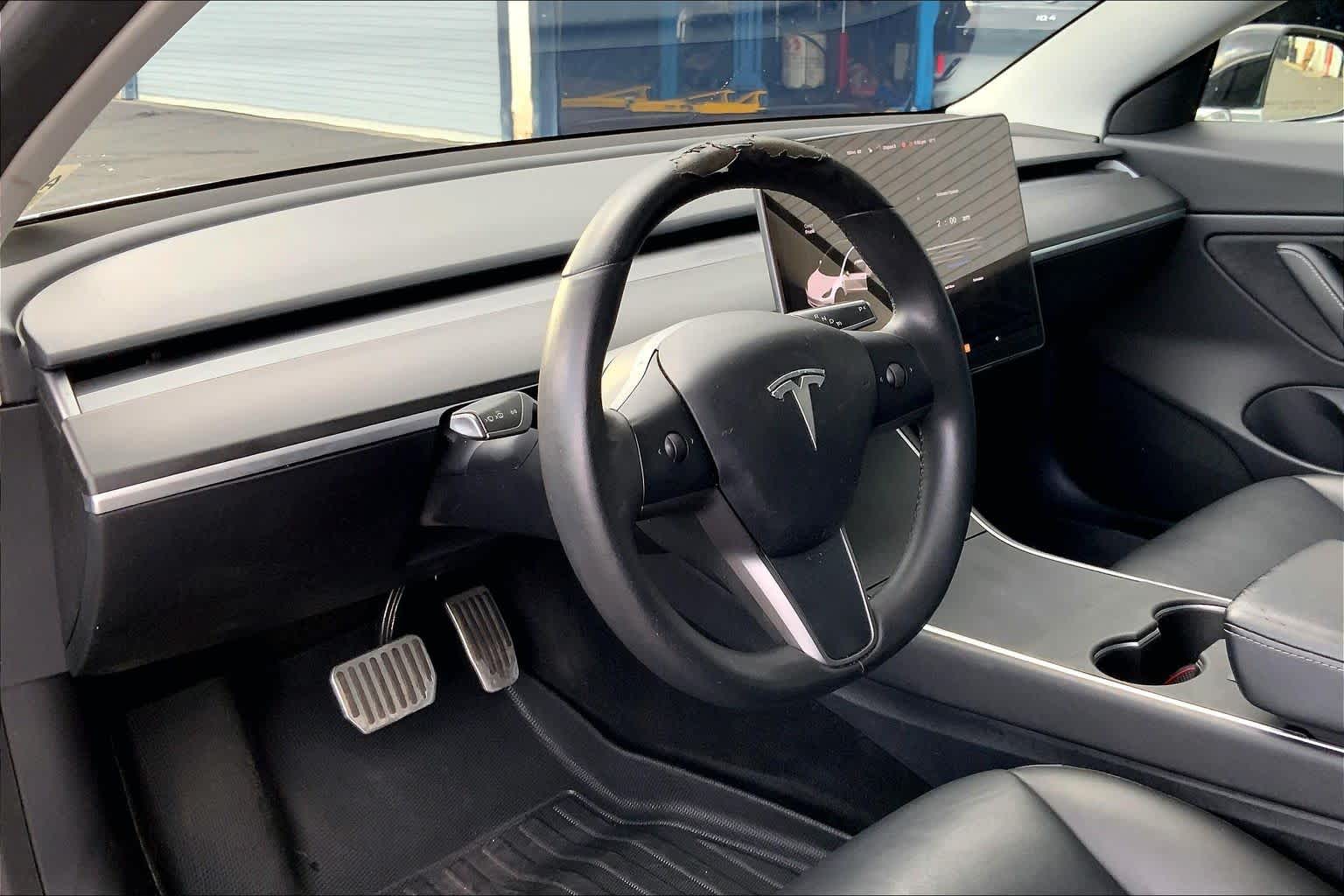Used 2020 Tesla Model 3 Base with VIN 5YJ3E1EB4LF637185 for sale in Honolulu, HI