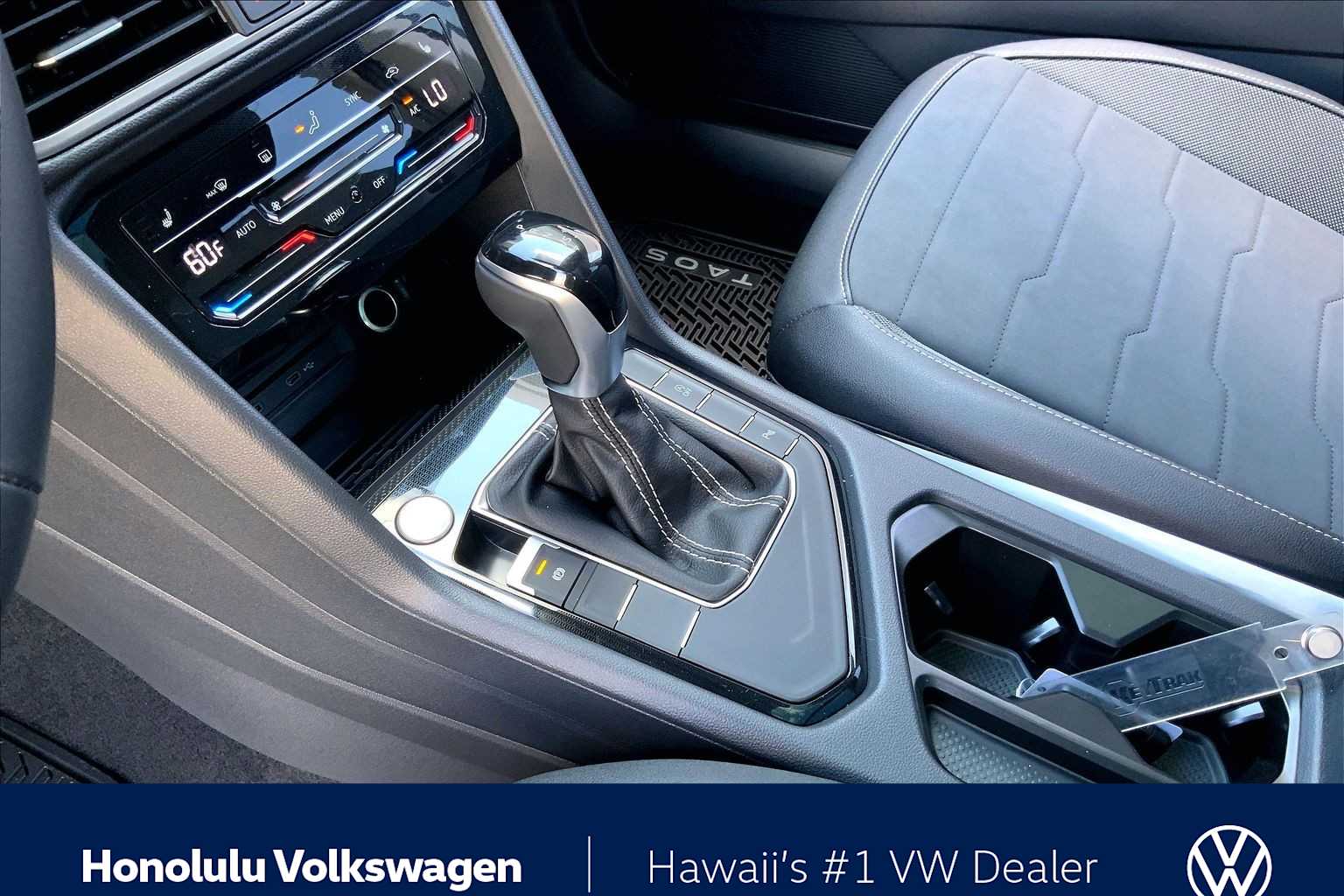 Thumbnail: 2026 Volkswagen Taos - 17