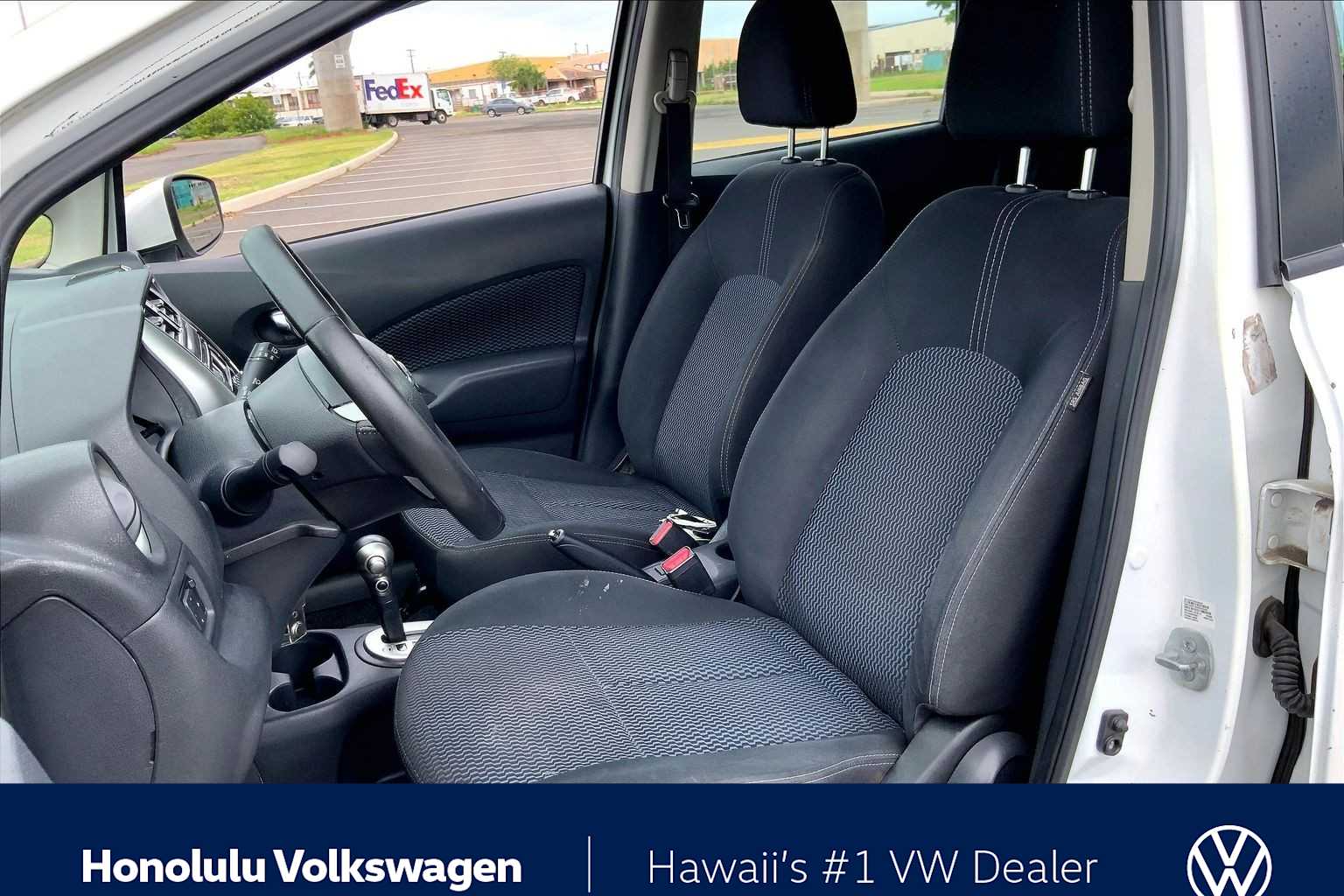 Thumbnail: 2015 Nissan Versa Note - 10