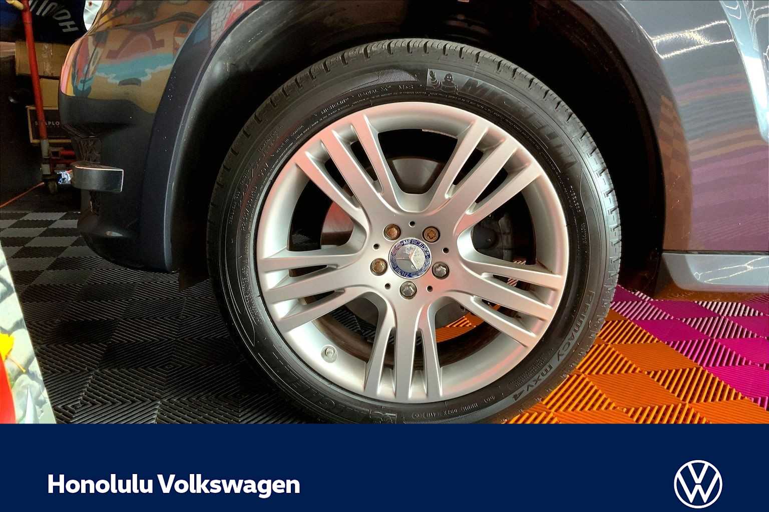 Thumbnail: 2015 Mercedes-Benz GLK - 8