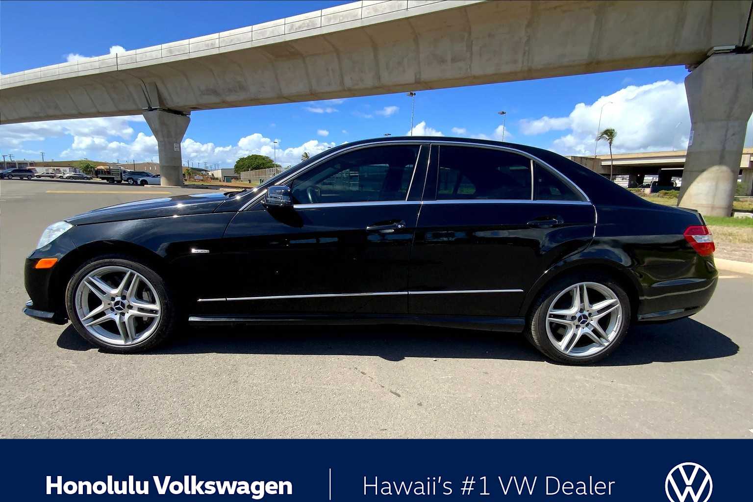Thumbnail: 2012 Mercedes-Benz E-Class - 3