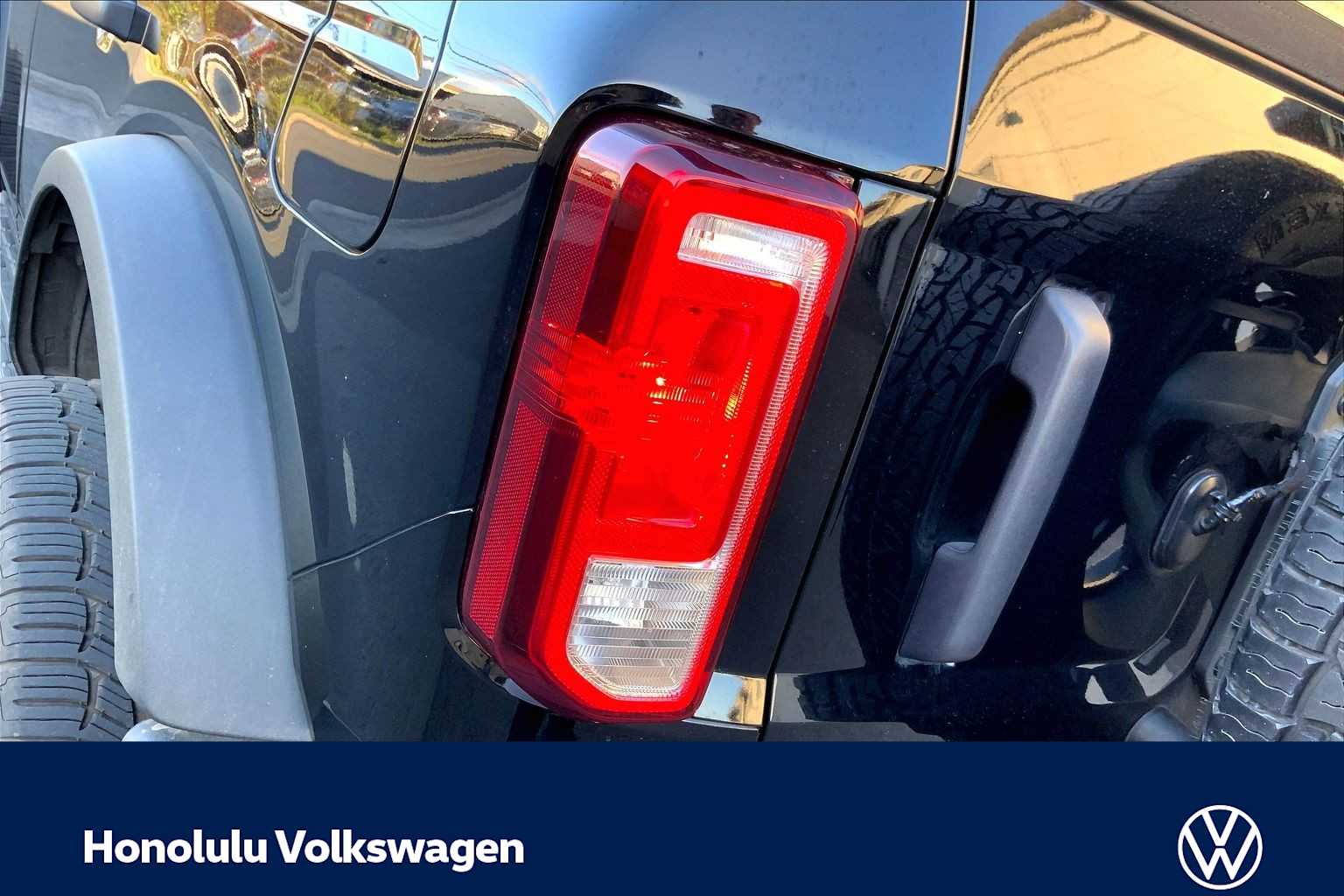 Thumbnail: 2022 Ford Bronco - 31