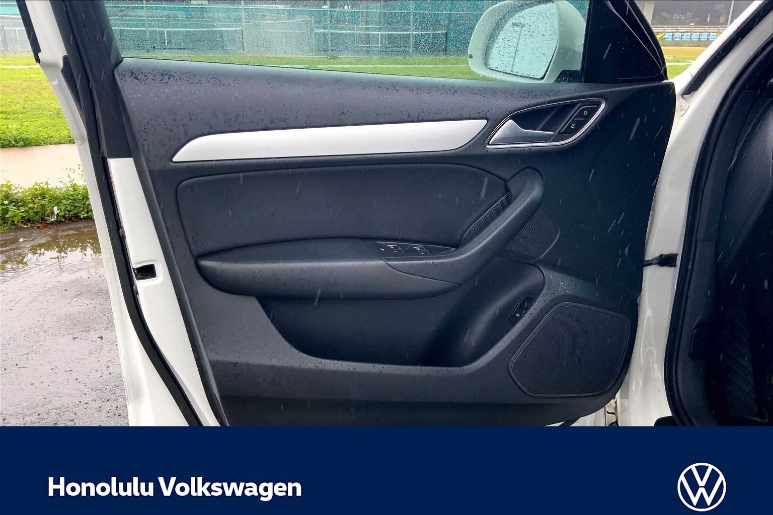 Thumbnail: 2018 Audi Q3 - 27