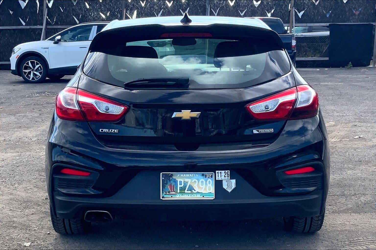 Thumbnail: 2017 Chevrolet Cruze - 5