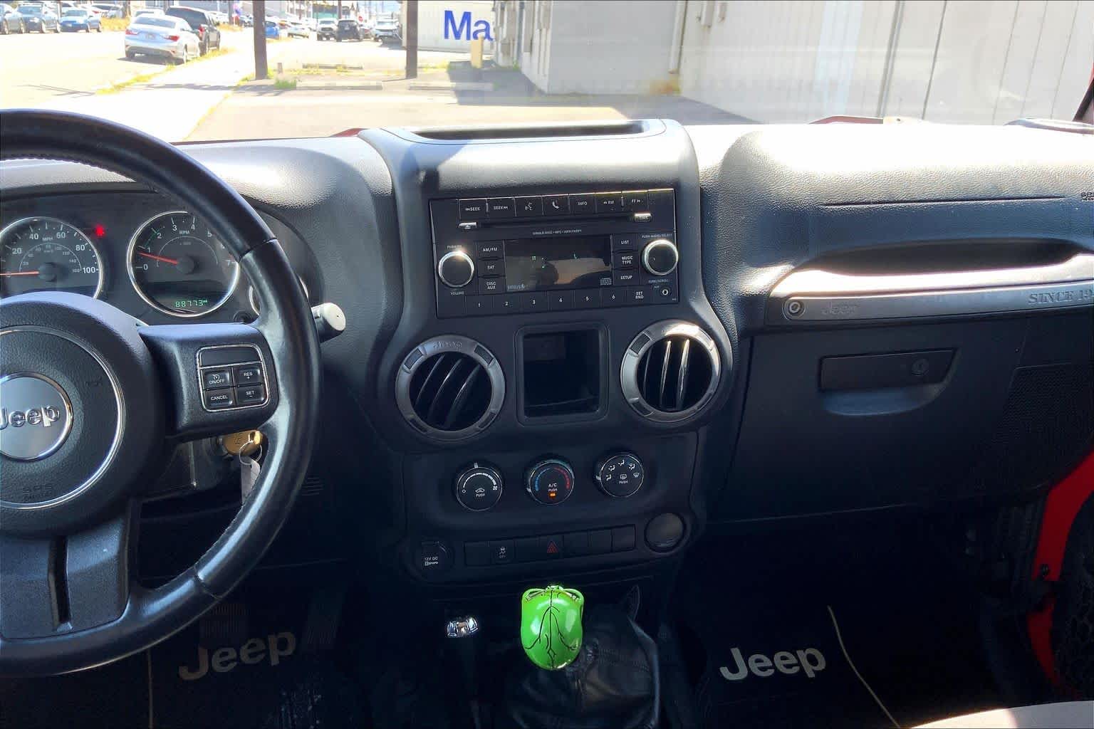 2017 Jeep Wrangler Sport S - Photo 15