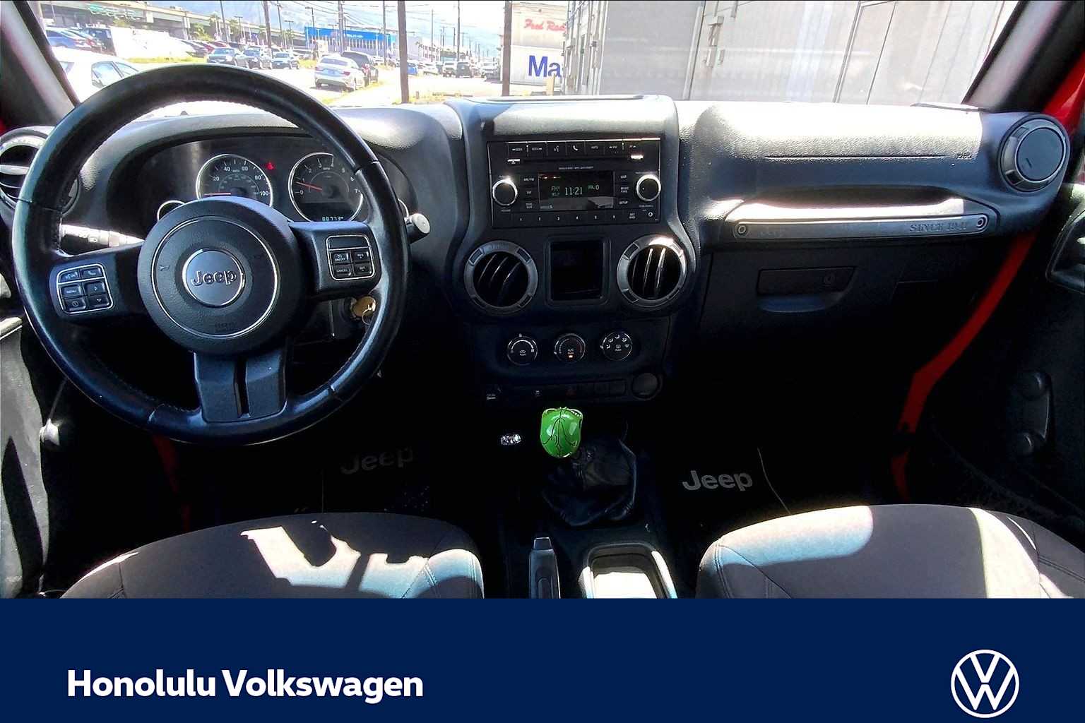 2017 Jeep Wrangler Sport S - Photo 10