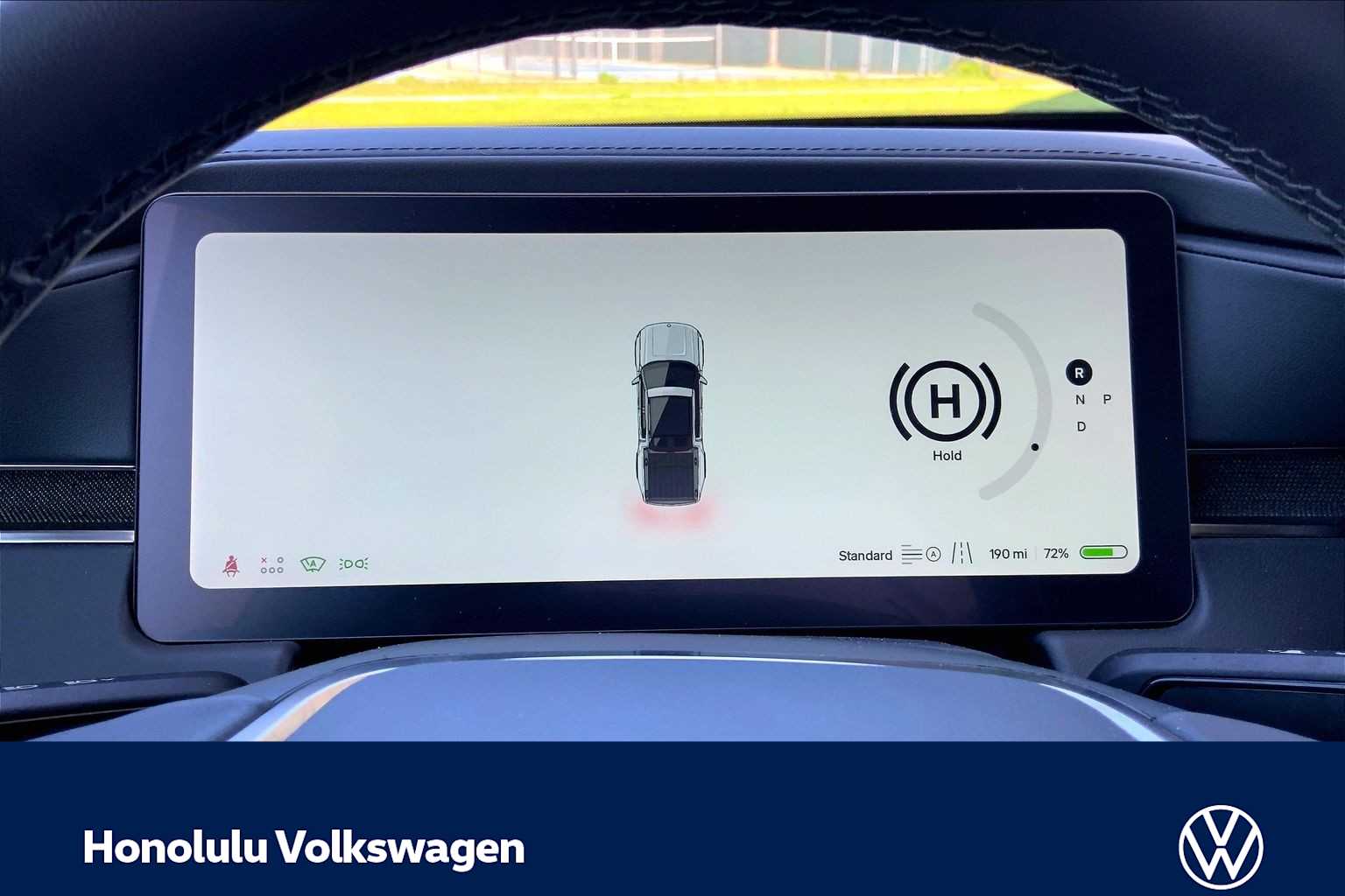 Thumbnail: 2026 Rivian R1T - 17