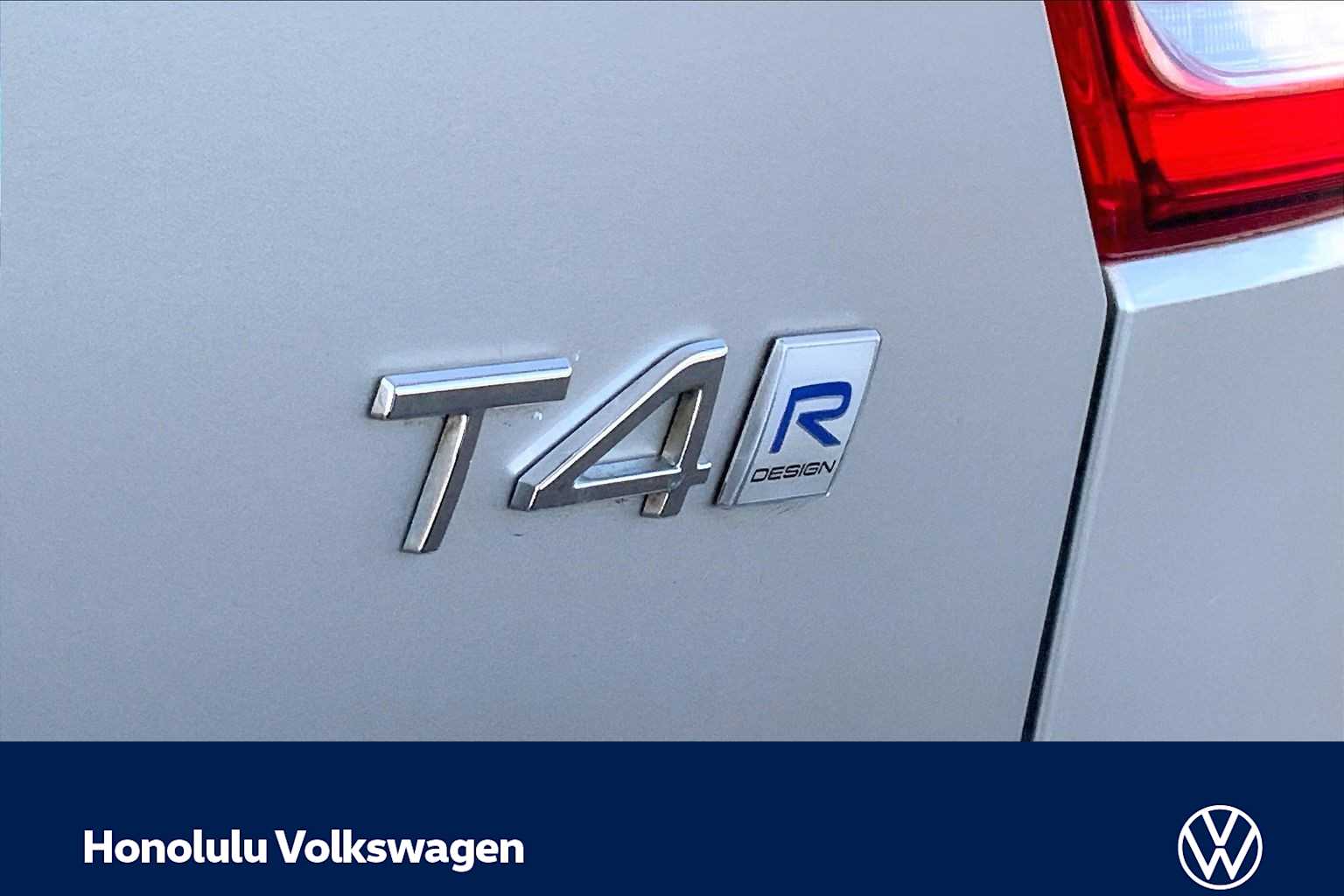 Thumbnail: 2019 Volvo XC40 - 7