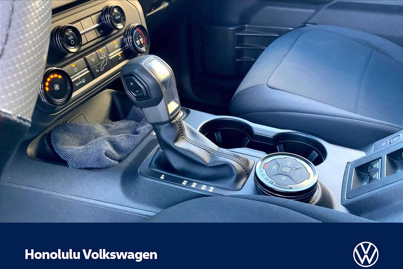 Thumbnail: 2022 Ford Bronco - 15