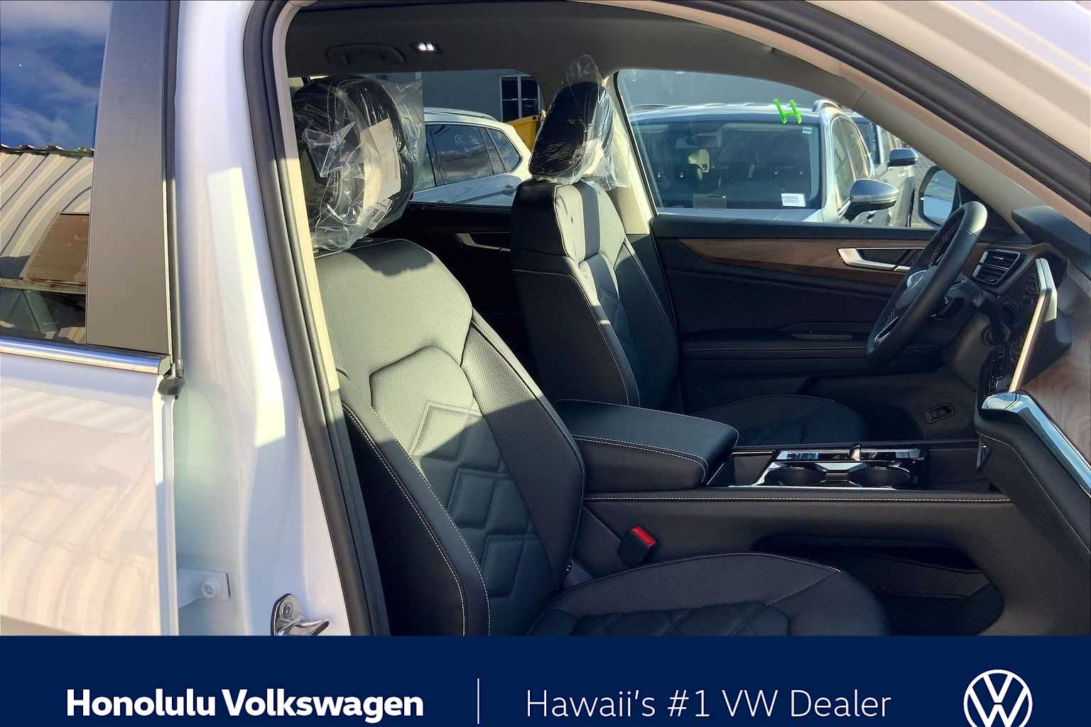 Thumbnail: 2026 Volkswagen Atlas - 14