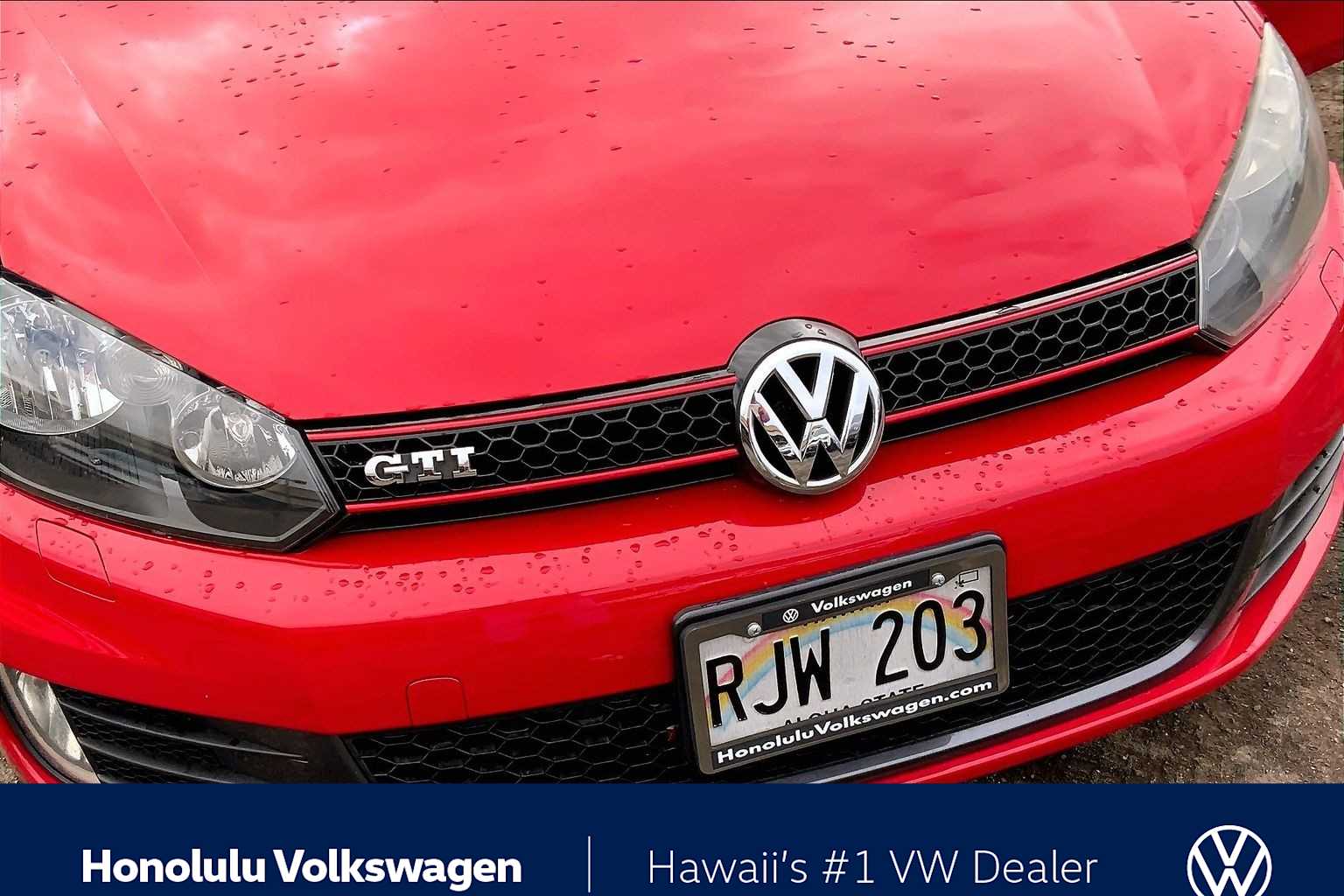 Thumbnail: 2011 Volkswagen Golf - 28