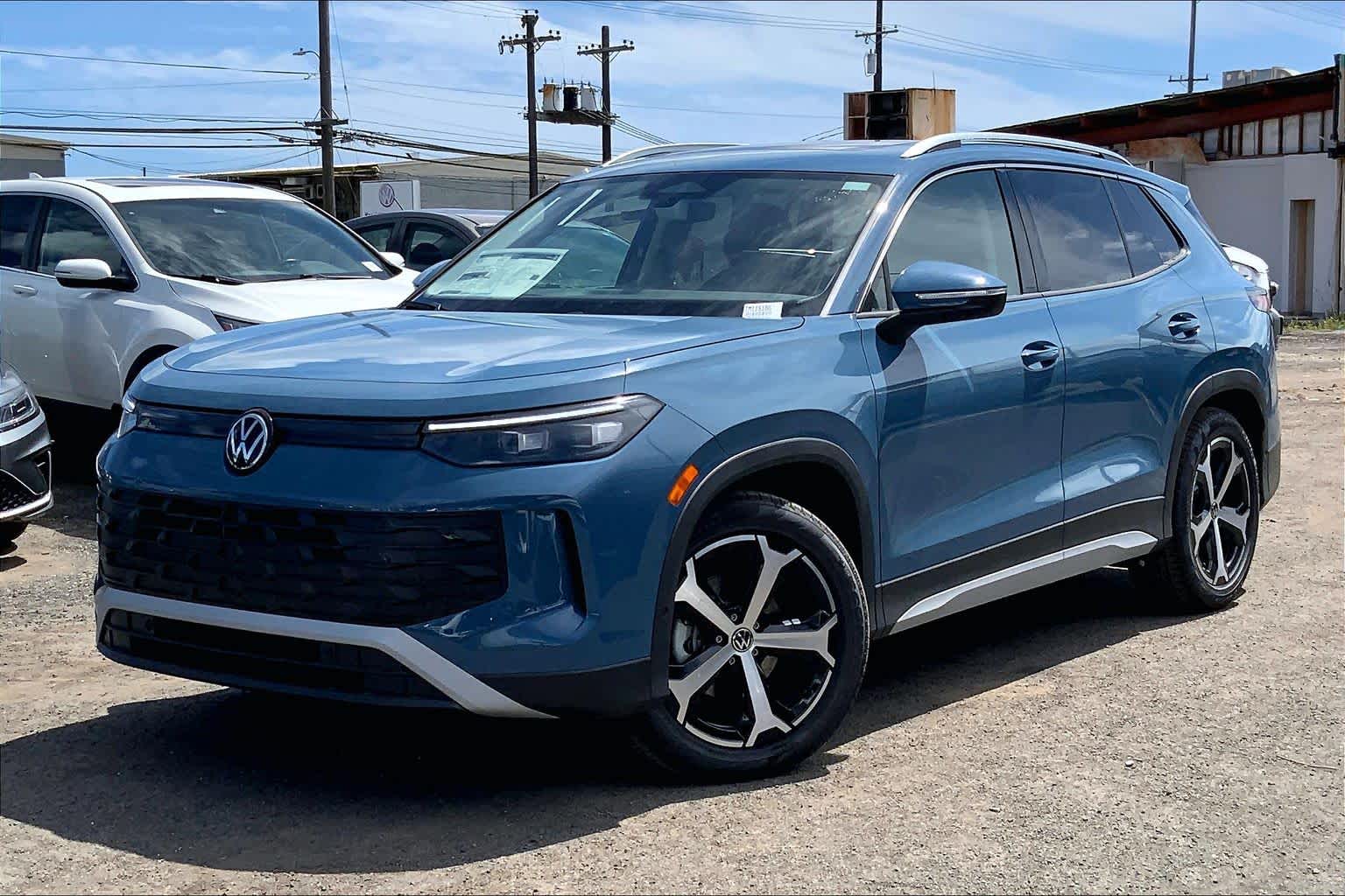 Thumbnail: 2026 Volkswagen Tiguan - 1