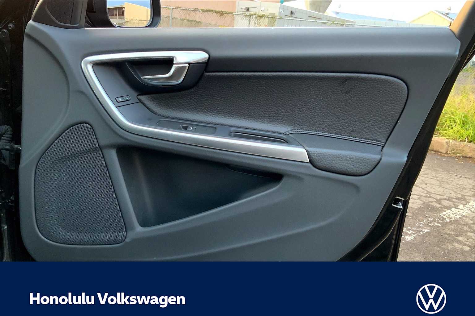 Thumbnail: 2012 Volvo S60 - 26