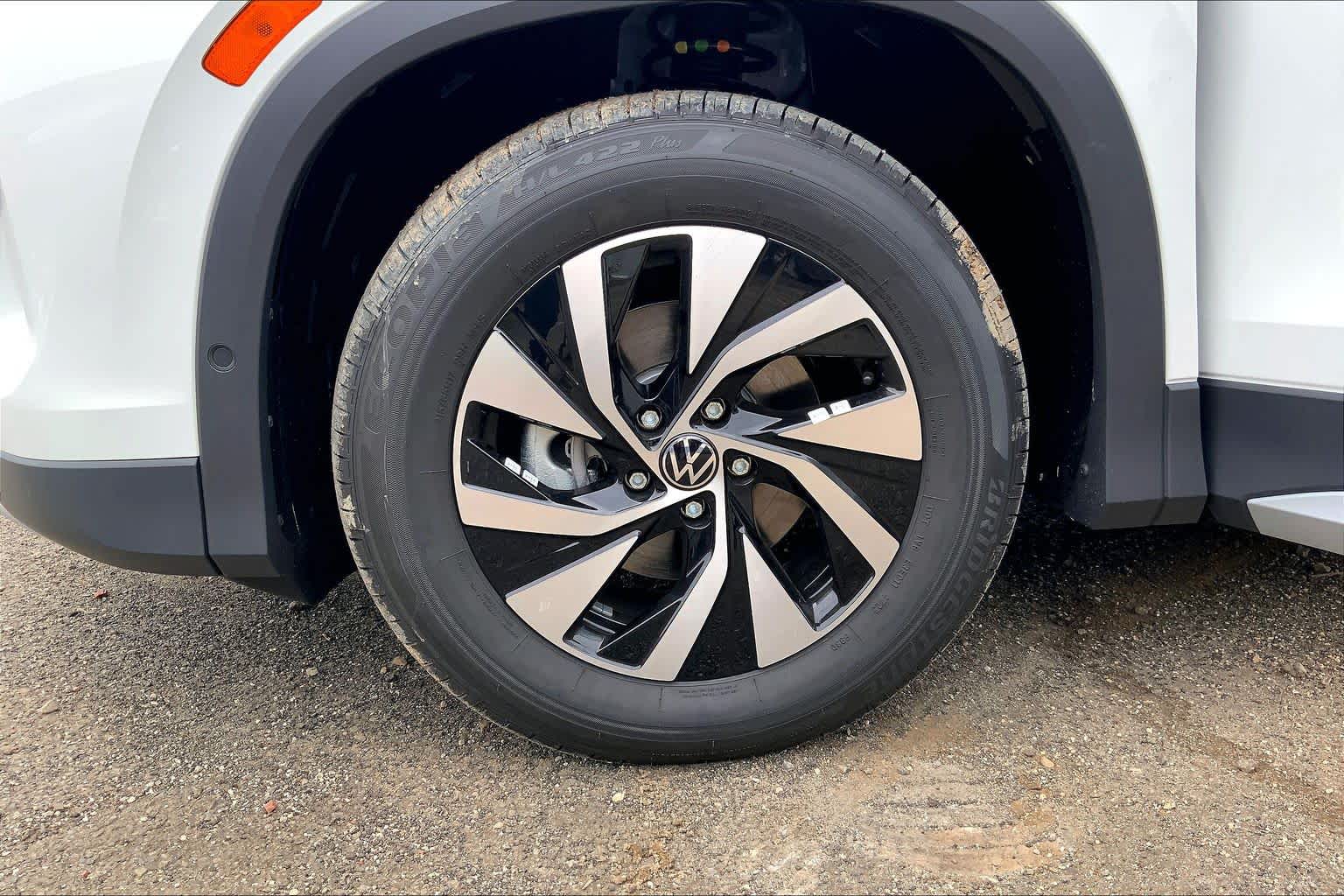 Thumbnail: 2026 Volkswagen Tiguan - 8