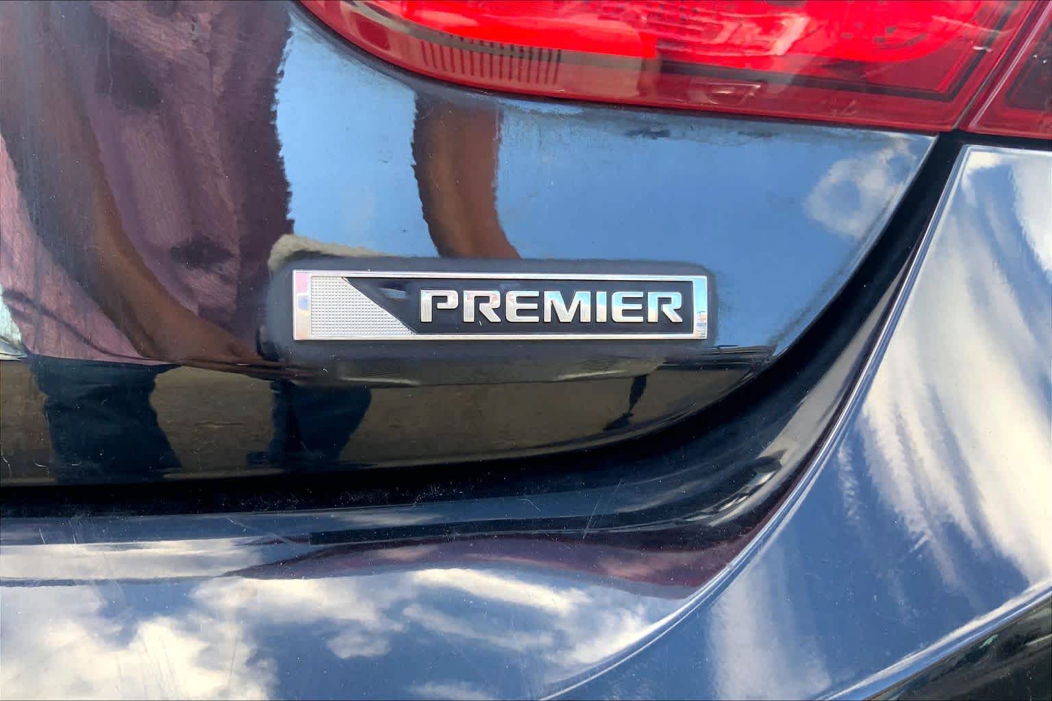 Thumbnail: 2017 Chevrolet Cruze - 7