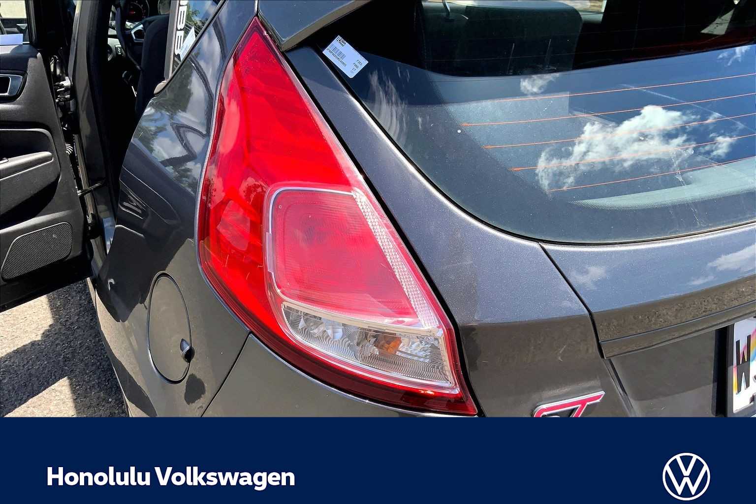 Thumbnail: 2017 Ford Fiesta - 32