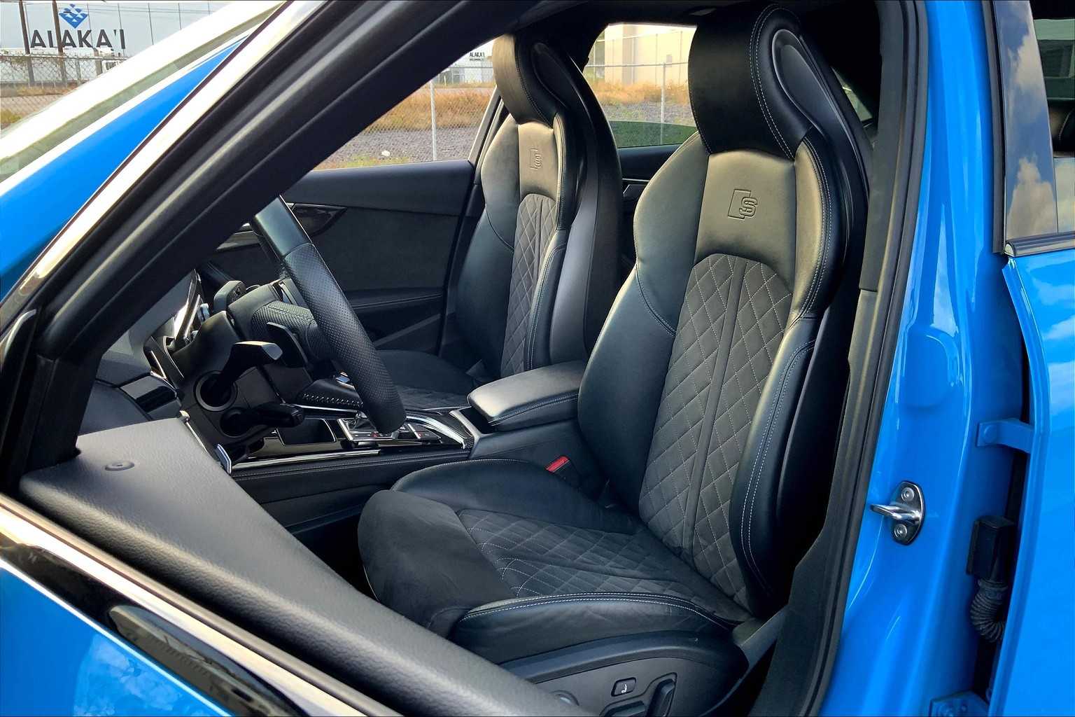 Thumbnail: 2020 Audi S4 - 10
