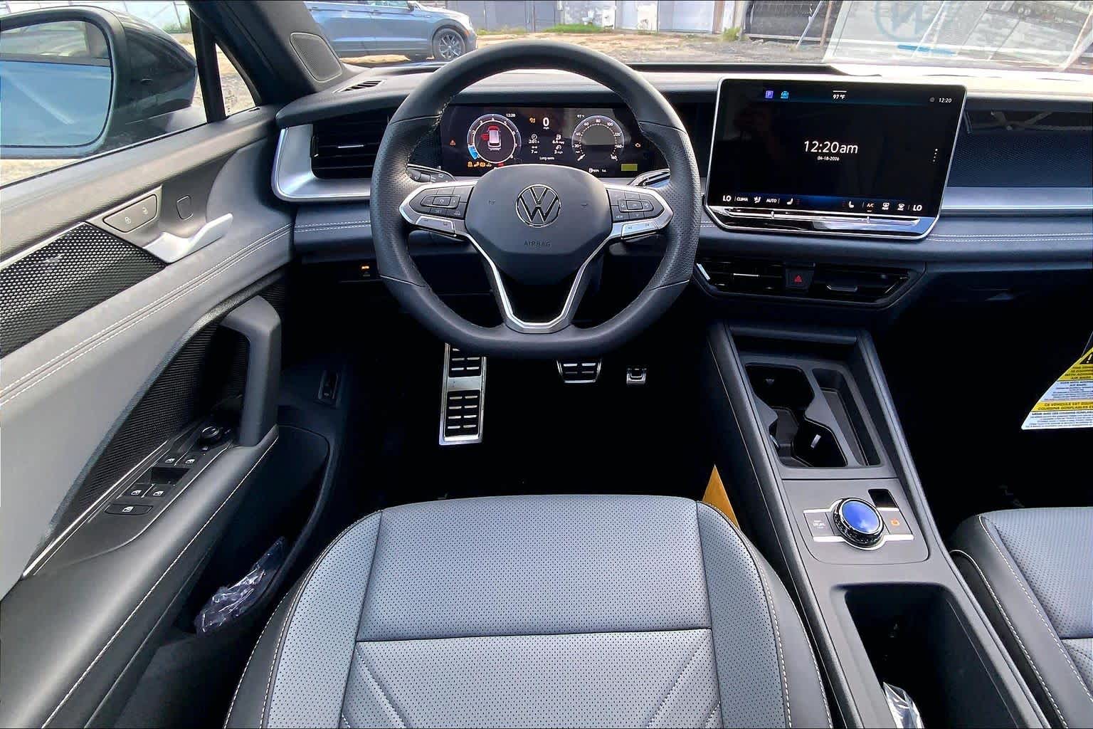 Thumbnail: 2026 Volkswagen Tiguan - 15