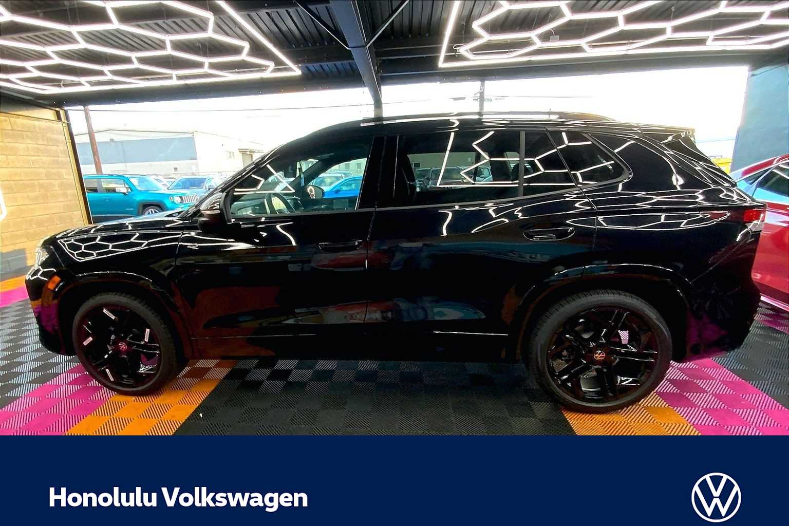 Thumbnail: 2026 Volkswagen Tiguan - 3