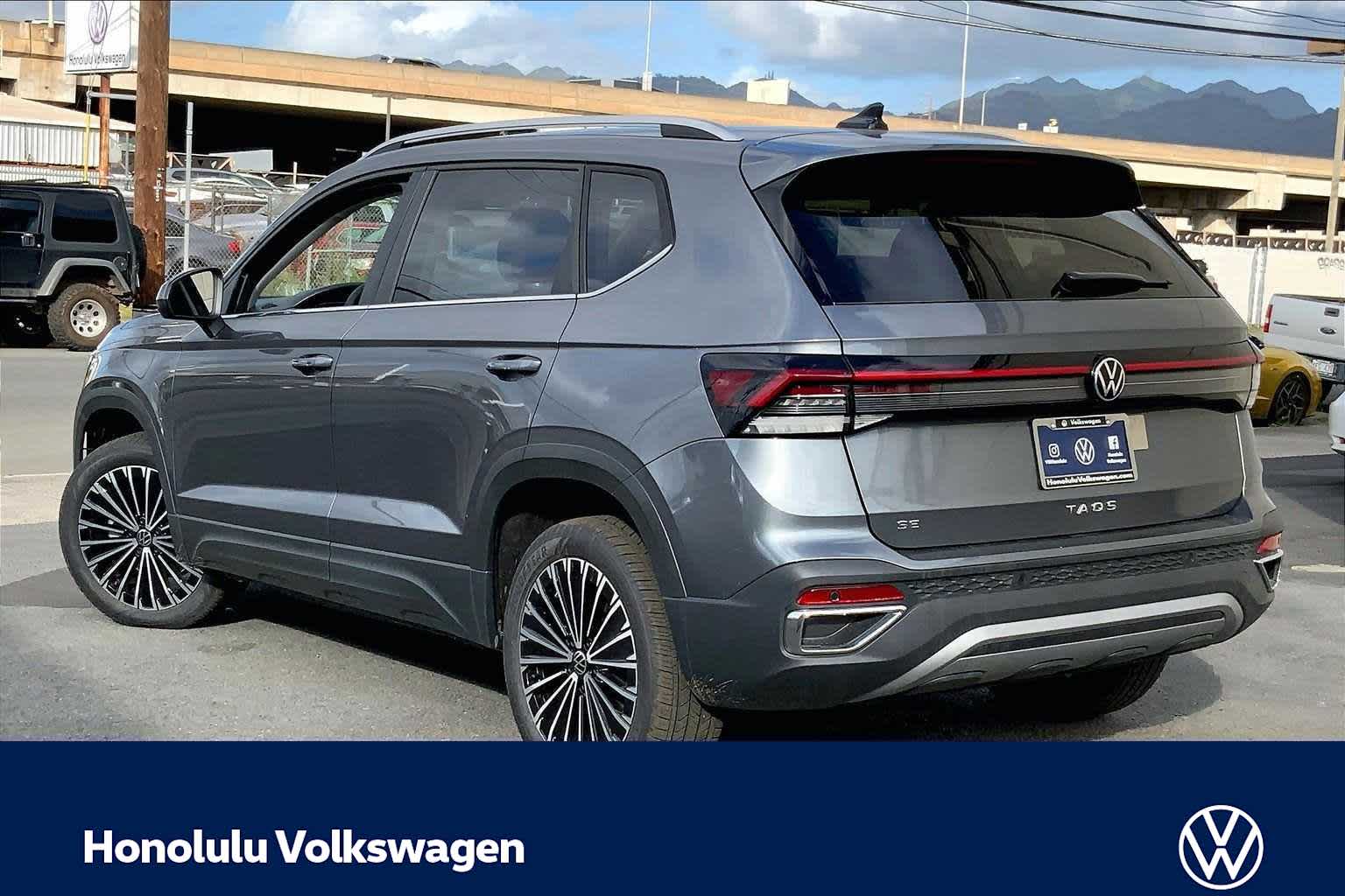 Thumbnail: 2026 Volkswagen Taos - 4