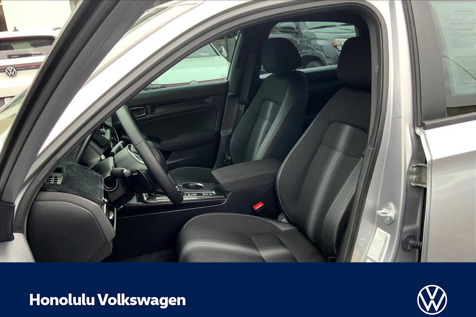 Thumbnail: 2024 Honda Civic - 11