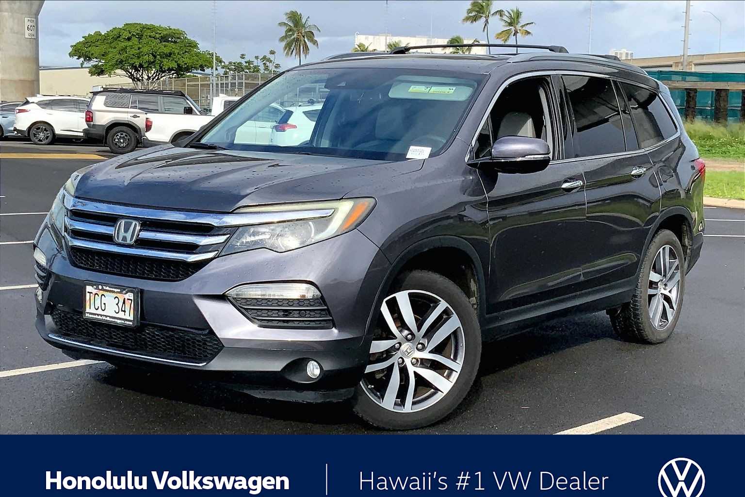 2017 Honda Pilot Touring's photo