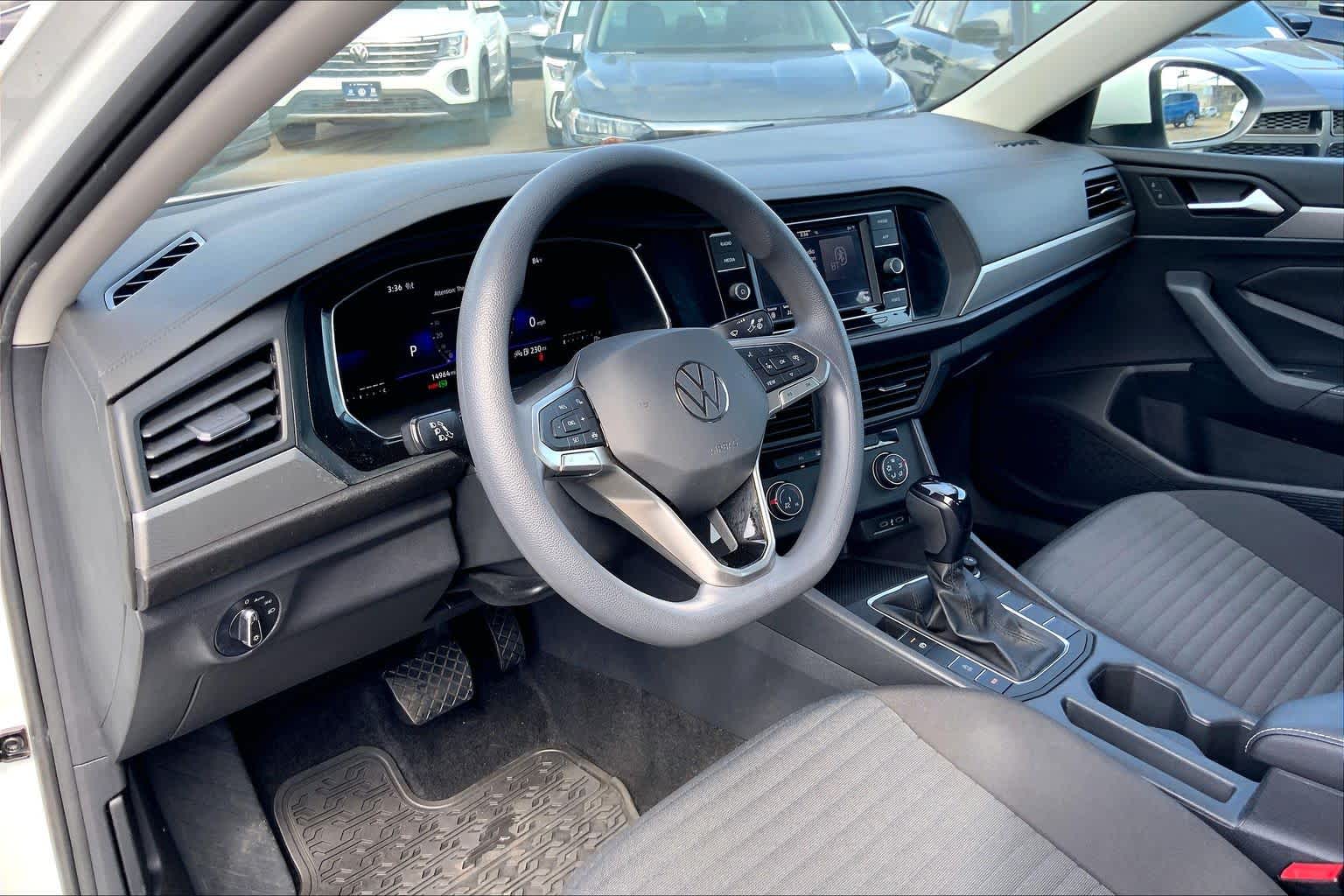 3VW5M7BU0PM015993
