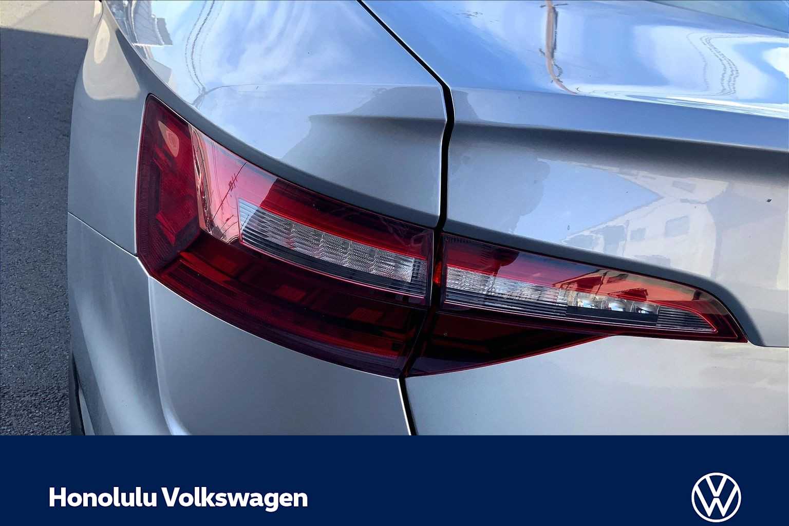 Thumbnail: 2021 Volkswagen Jetta - 31