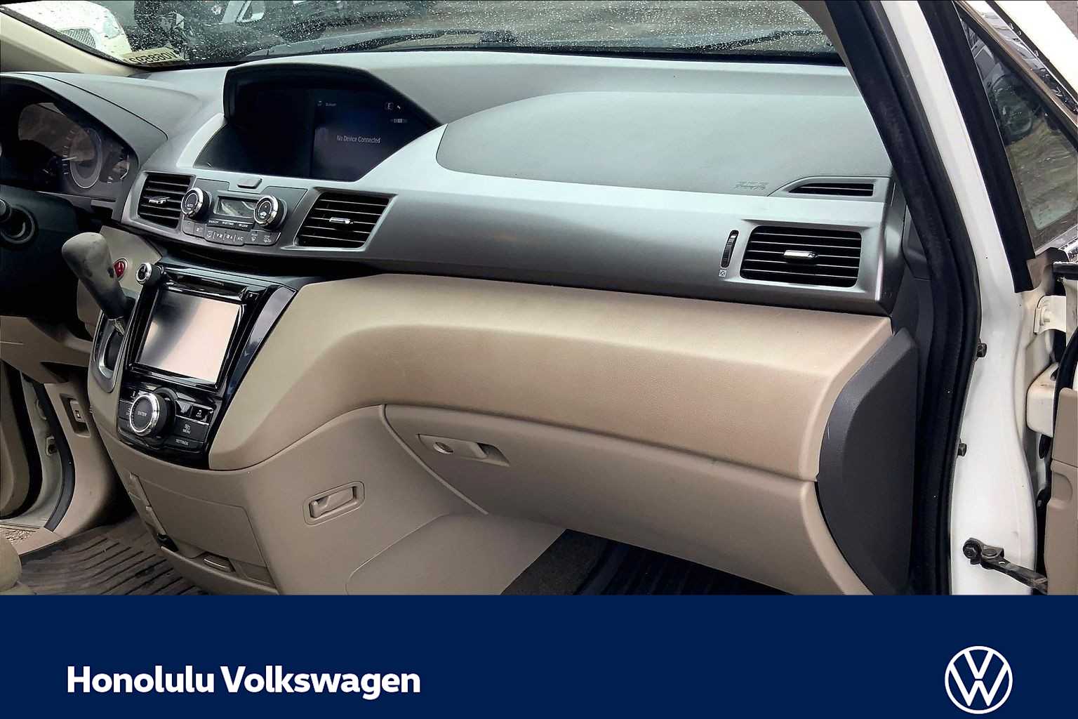 Thumbnail: 2015 Honda Odyssey - 22