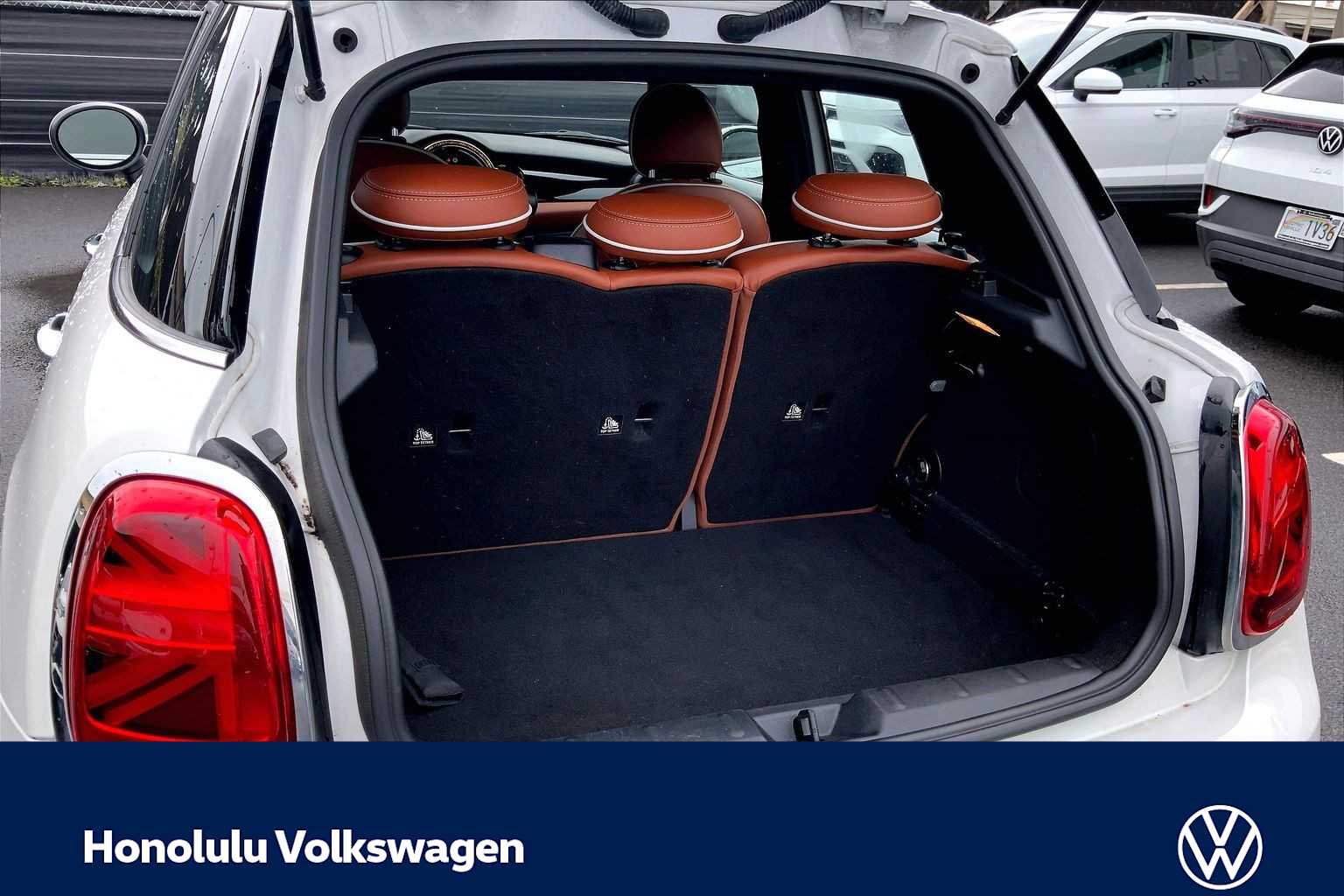 Thumbnail: 2023 MINI Cooper Hardtop - 18