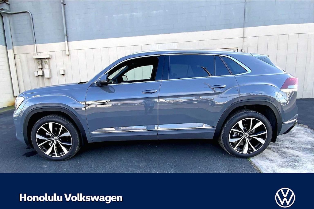 New 2026 Volkswagen Atlas Cross Sport 2.0T SEL Premium R-Line SUV