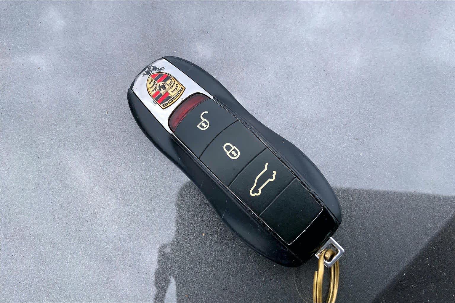 Thumbnail: 2018 Porsche Macan - 19