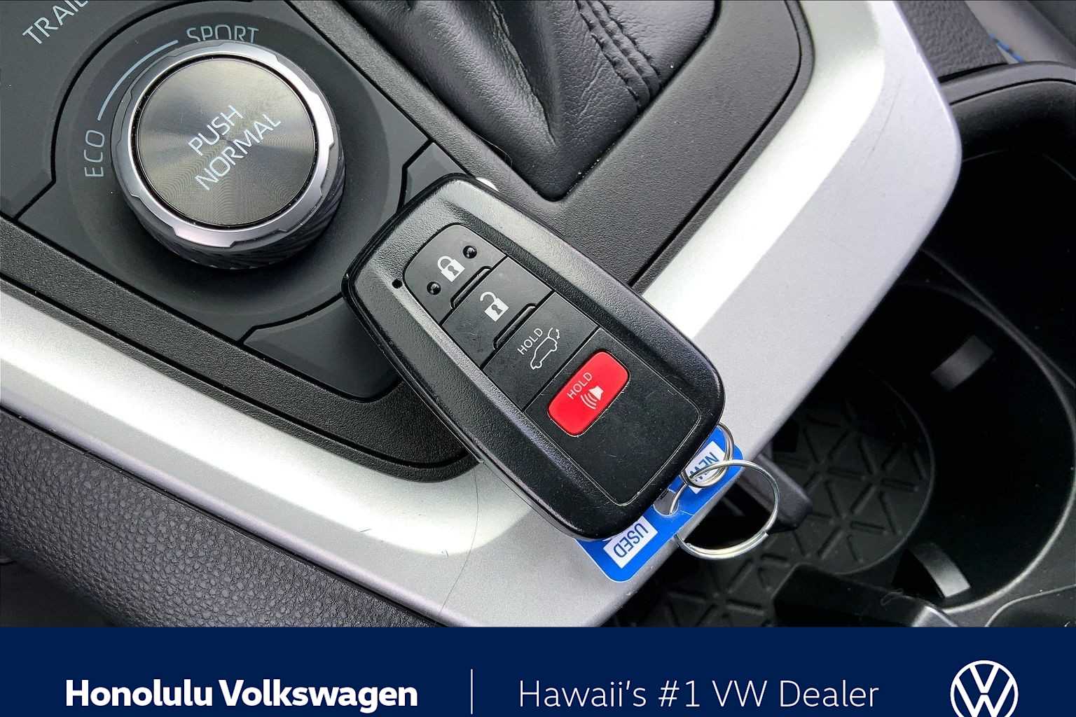 Thumbnail: 2023 Toyota RAV4 - 18