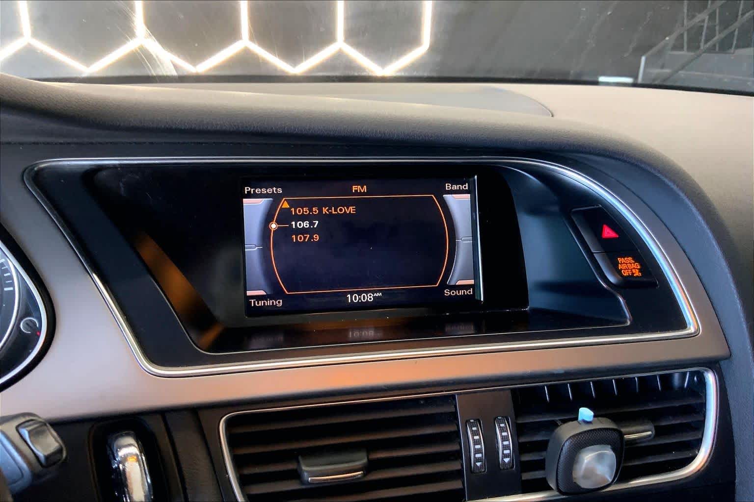 Thumbnail: 2015 Audi A4 - 25