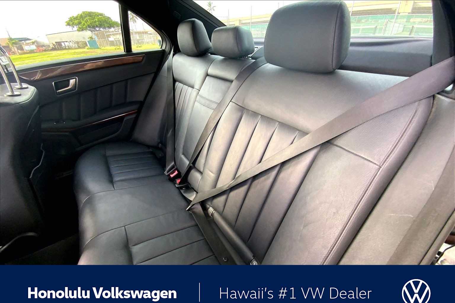 Thumbnail: 2012 Mercedes-Benz E-Class - 28