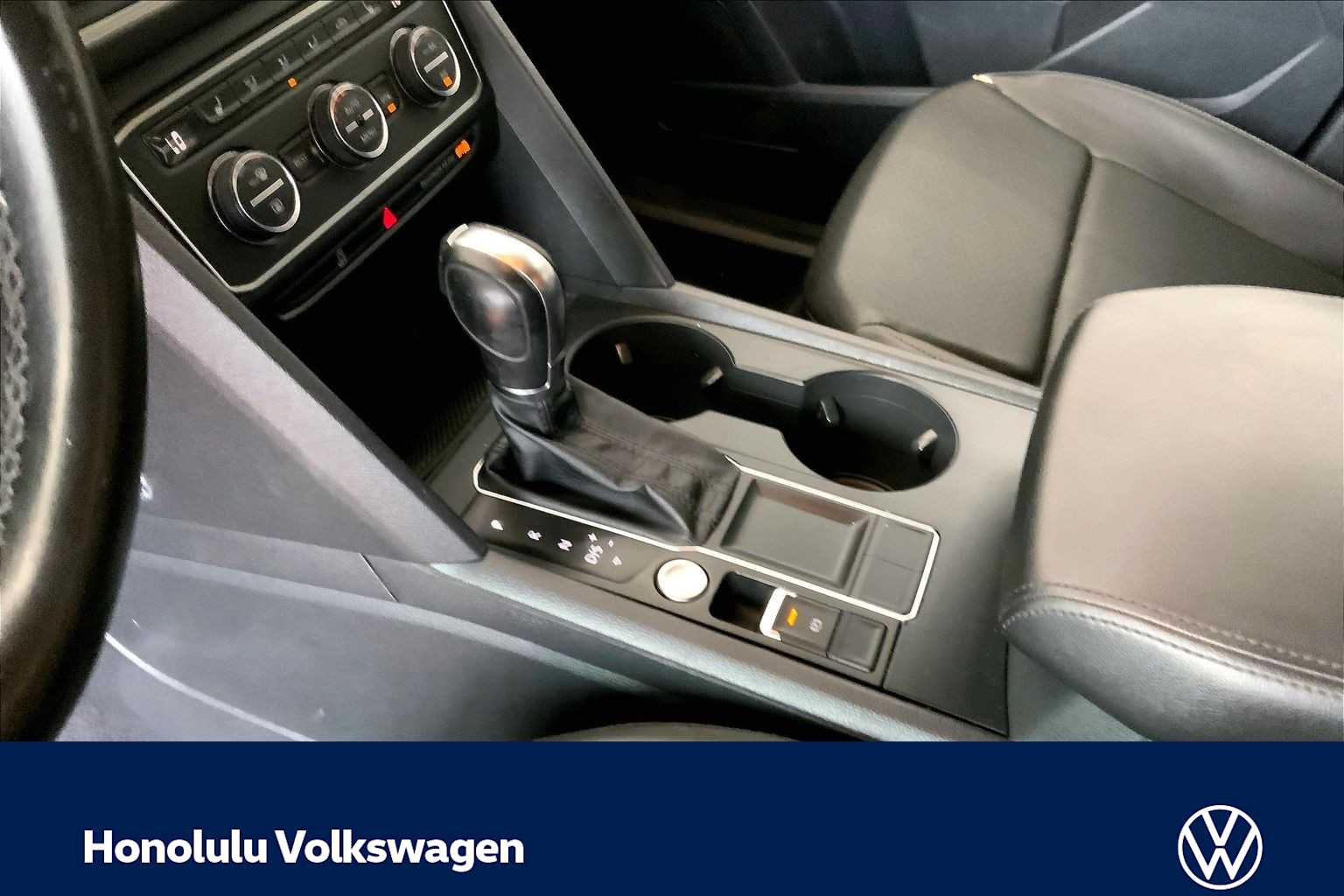 Thumbnail: 2018 Volkswagen Atlas - 16