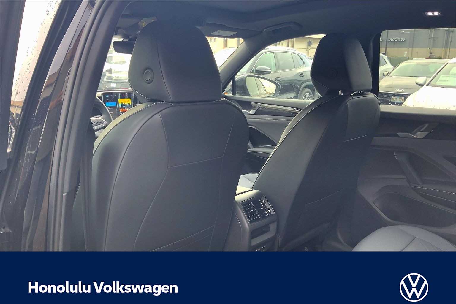 Thumbnail: 2026 Volkswagen Tiguan - 12