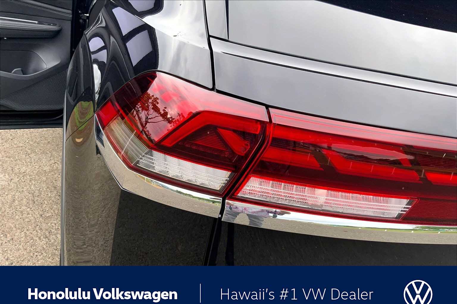 Thumbnail: 2025 Volkswagen Atlas - 32