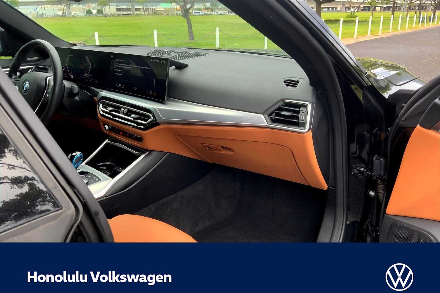 Thumbnail: 2023 BMW i4 - 22